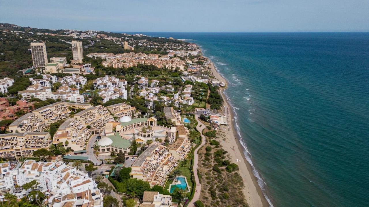 מארבלה Beachfront Luxury Complex With Tropical Gardens & Pools מראה חיצוני תמונה