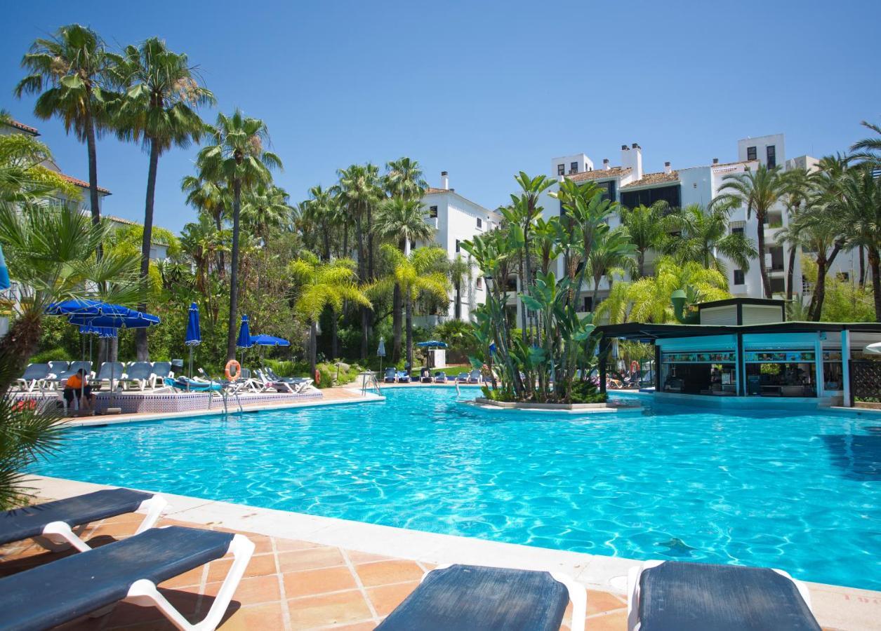 מארבלה Beachfront Luxury Complex With Tropical Gardens & Pools מראה חיצוני תמונה